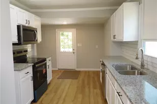 519 Moore Dr, Lexington, NC 27292 - Photo 7