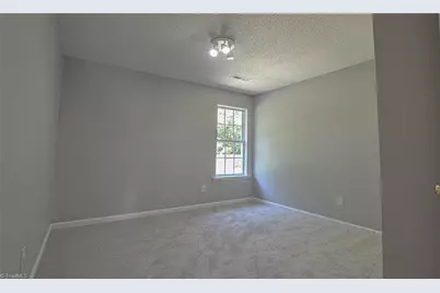 2914 Chestnut Heights Road, Winston-Salem, NC 27107 - Photo 15