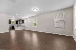 3887 Copperfield Ct, High Point, NC 27265 - Photo 9