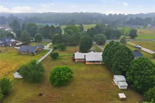 5200 Robin Ln, Randleman, NC 27317 - Photo 33