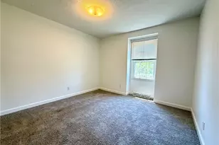 404 Irving Park Ct, Kernersville, NC 27284 - Photo 13