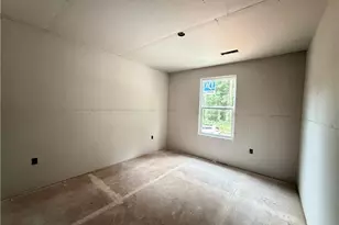 523 Dogwood Cir, High Point, NC 27260 - Photo 17