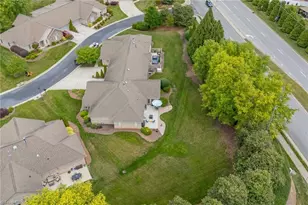 6303 Stone Gables Ct, Jamestown, NC 27282 - Photo 39