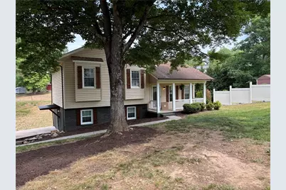 236 Mille Run Street, North Wilkesboro, NC 28659 - Photo 3