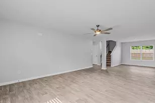 4008 Bobtail Ct, Greensboro, NC 27405 - Photo 5