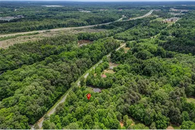 277 Willowlake Road, Greensboro, NC 27405 - Photo 11