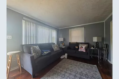 909 E Florida Street, Greensboro, NC 27406 - Photo 15
