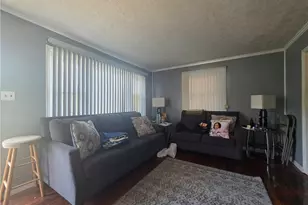 909 E Florida St, Greensboro, NC 27406 - Photo 15