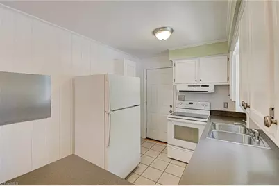 465 Pennsylvania Avenue, Winston-Salem, NC 27104 - Photo 11