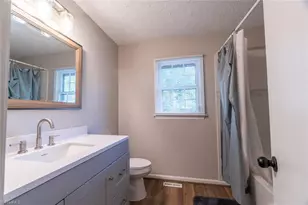 1615 Rankin Rd, Greensboro, NC 27405 - Photo 5