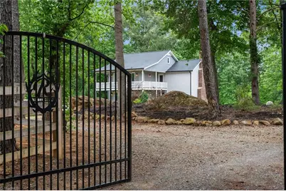 1027 Branson Mill Road, Pleasant Garden, NC 27313 - Photo 5