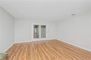 5910 King Charles Ct, Clemmons, NC 27012 - Photo 15