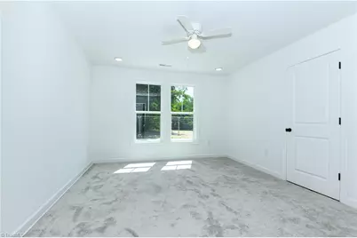213 S English Street, Greensboro, NC 27401 - Photo 15