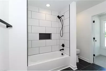213 S English Street, Greensboro, NC 27401 - Photo 19