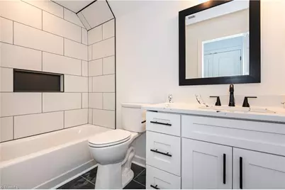 213 S English Street, Greensboro, NC 27401 - Photo 29