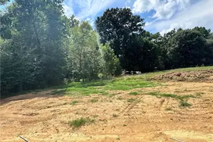 335 Frank Cherry St, Eden, NC 27288 - Photo 29