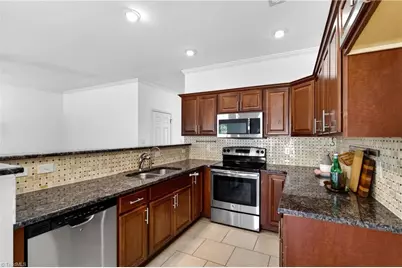 811 Central Park Avenue, Greensboro, NC 27407 - Photo 9