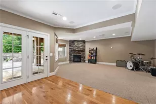 8050 Windswept Dr, Belews Creek, NC 27009 - Photo 29