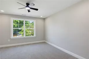 2103 Medhurst Dr, Greensboro, NC 27410 - Photo 13