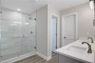 2103 Medhurst Dr, Greensboro, NC 27410 - Photo 15