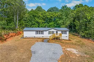 1100 Sandy Ln, Sandy Ridge, NC 27046 - Photo 35