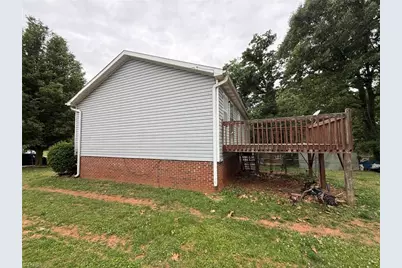 2201 23rd Street, Winston-Salem, NC 27105 - Photo 3