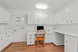 2628 Wessex Rd, Winston-Salem, NC 27106 - Photo 27