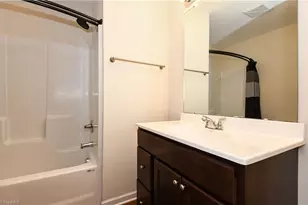3203 Loftyview Dr, High Point, NC 27260 - Photo 15