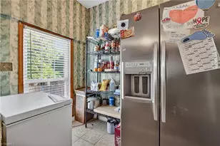 1305 E Meadow Rd, Eden, NC 27288 - Photo 13