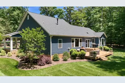 203 Spinnaker Court, Lexington, NC 27292 - Photo 5