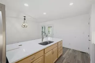 484 Vernon Rd, Reidsville, NC 27320 - Photo 13
