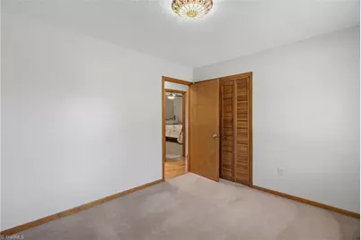 304 Oakwood Circle, Lexington, NC 27295 - Photo 25