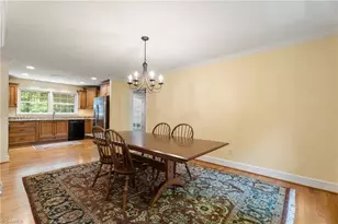 2460 Vincent Rd, Winston-Salem, NC 27106 - Photo 9