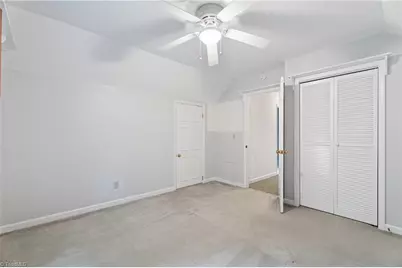 2460 Vincent Road, Winston-Salem, NC 27106 - Photo 29