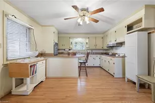 5891 Turner Smith Rd, Browns Summit, NC 27214 - Photo 17