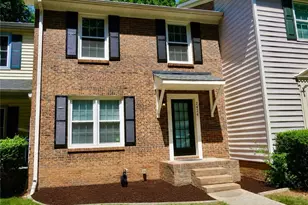 2424 Cottage Pl, Greensboro, NC 27455 - Photo 1