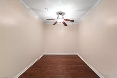 7100 W Friendly Avenue #105, Greensboro, NC 27410 - Photo 9