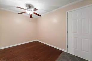 7100 W Friendly Ave, Greensboro, NC 27410 - Photo 7