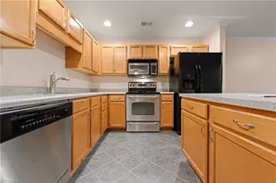 7100 W Friendly Ave, Greensboro, NC 27410 - Photo 5