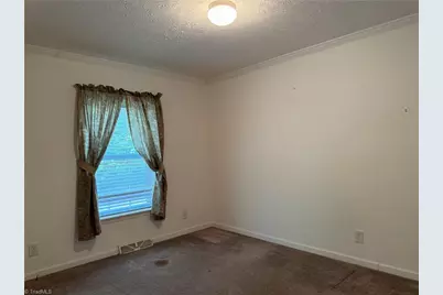 226 Greystone Drive, King, NC 27021 - Photo 17