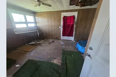 1050 Jacob Street, Thomasville, NC 27360 - Photo 7
