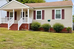202 Boyd St, Reidsville, NC 27320 - Photo 3