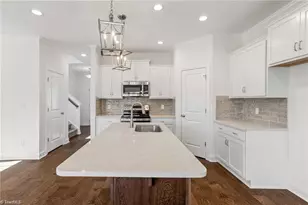 1675 Ashmead Ln, Clemmons, NC 27012 - Photo 11