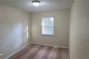 1925 Vantage Point Pl, Greensboro, NC 27407 - Photo 17