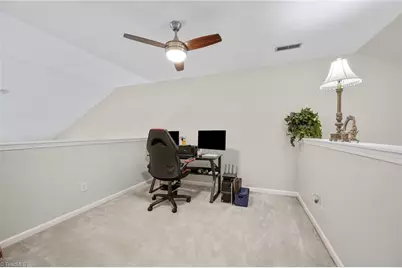 5757 Fox Ridge Lane, Winston-Salem, NC 27104 - Photo 11