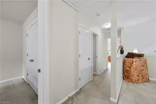 5757 Fox Ridge Ln, Winston-Salem, NC 27104 - Photo 17