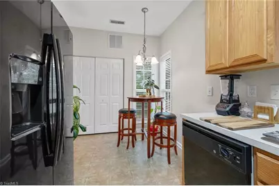 5757 Fox Ridge Lane, Winston-Salem, NC 27104 - Photo 15