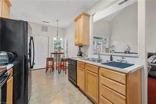 5757 Fox Ridge Ln, Winston-Salem, NC 27104 - Photo 7