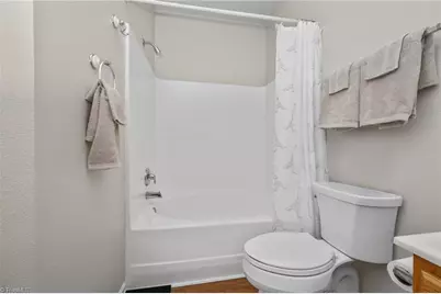 5757 Fox Ridge Lane, Winston-Salem, NC 27104 - Photo 25