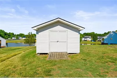 101 Erin Lane, Thomasville, NC 27360 - Photo 33